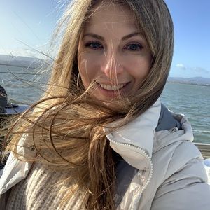 Meet your Posher, Mila